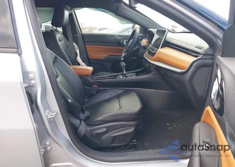 2025 Jeep Compass Limited 4X4 из США, поврежденный, VIN 3C4NJDCN1ST505956